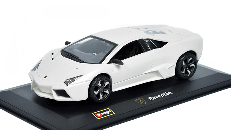 Lamborghini Reventon 2007 1:32 - Bburago