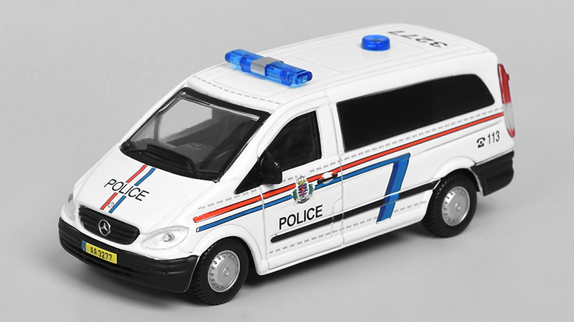 Mercedes-Benz Vito Police 1:50 - BBurago