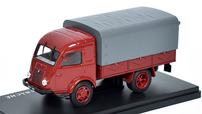 Renault 2,5 Tonnes s plachtou 1:43 - Hachette časopis s modelem