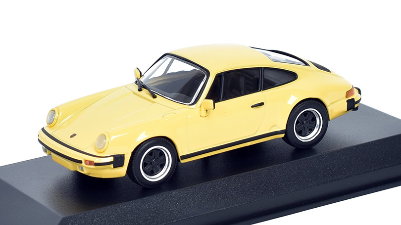 Porsche 911 SC 1979 1:43 - MAXICHAMPS