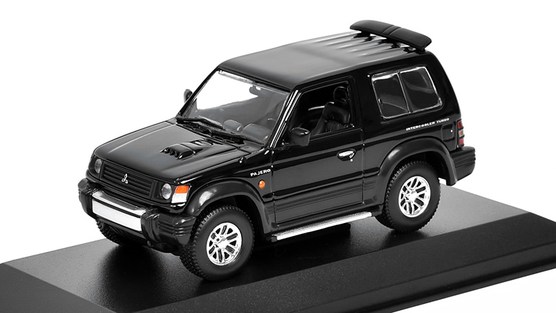 Mitsubishi Pajero 1991 1:43 - MAXICHAMPS