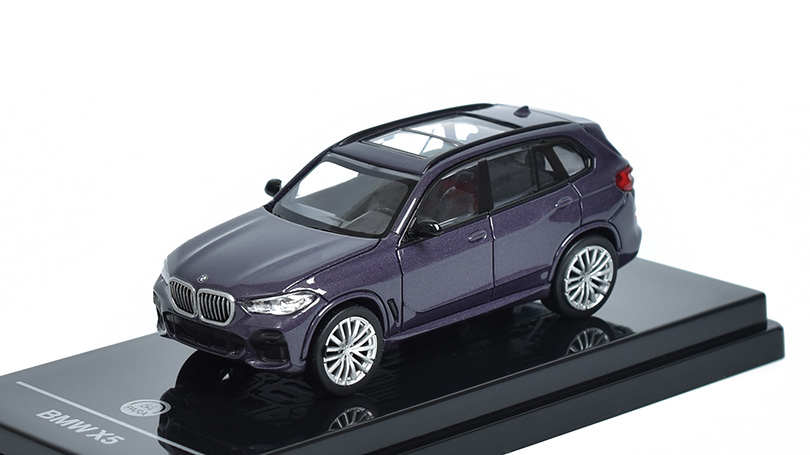 BMW X5 2018 1:64 - PARAGON Models