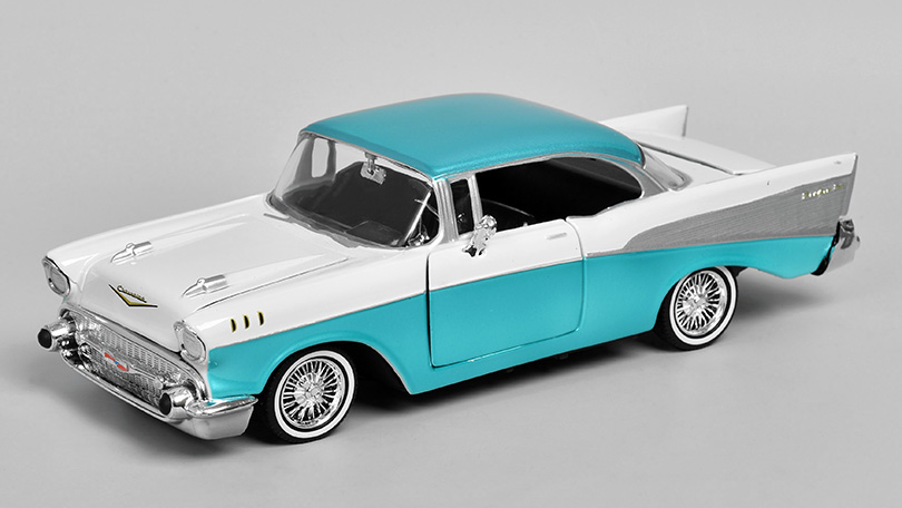 Chevrolet Bel Air 1957 1:24 - MOTORMAX 