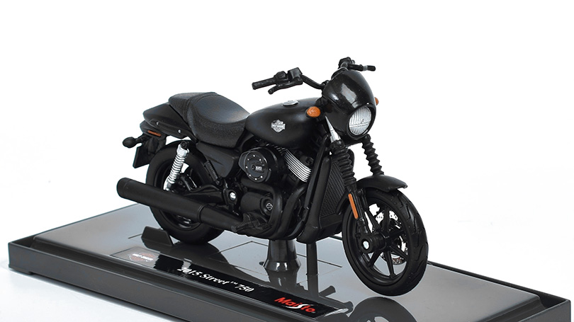 Harley-Davidson Street 750 2015 1:18 - Maisto