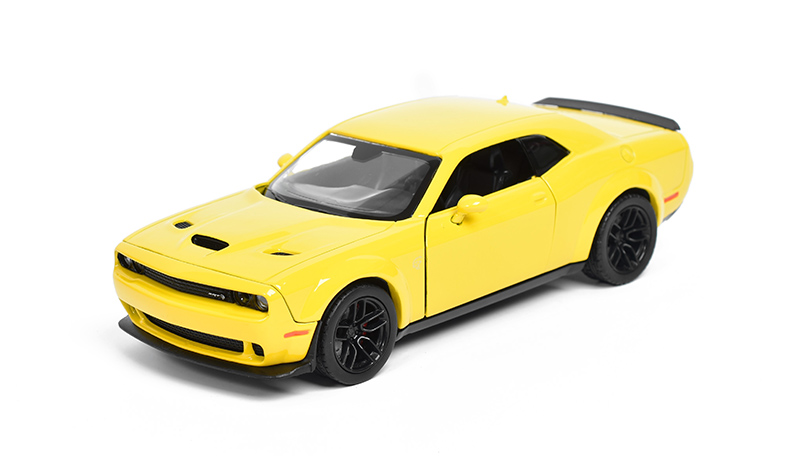 Dodge Challenger SRT Hellcat Widebody 2018 1:24 - MOTORMAX 