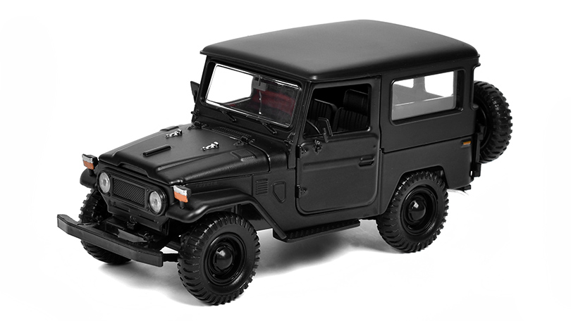 Toyota FJ40 Hardtop Land Cruiser 1:24 - MOTORMAX 