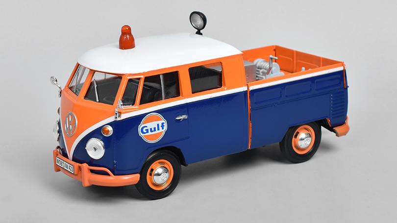 Volkswagen Type 2 T1 Service Pick up Gulf 1:24 - MOTORMAX 