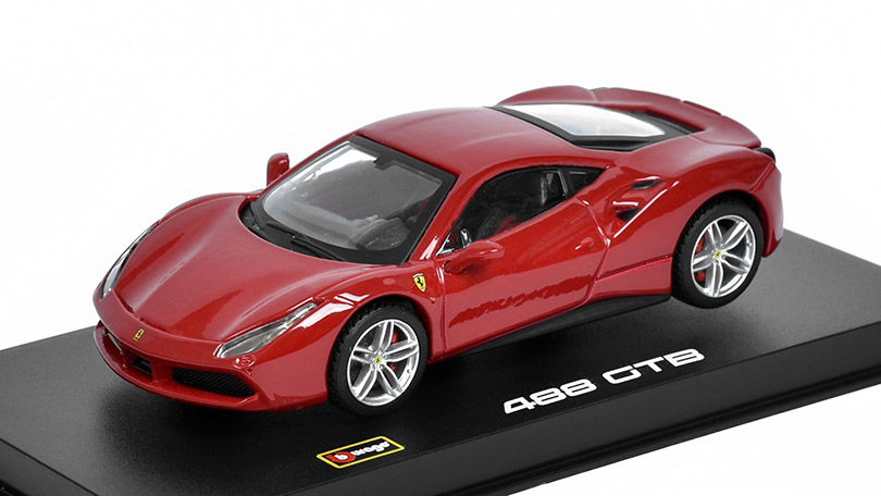 Ferrari 488 GTB Coupe 2015 1:43 - Bburago 