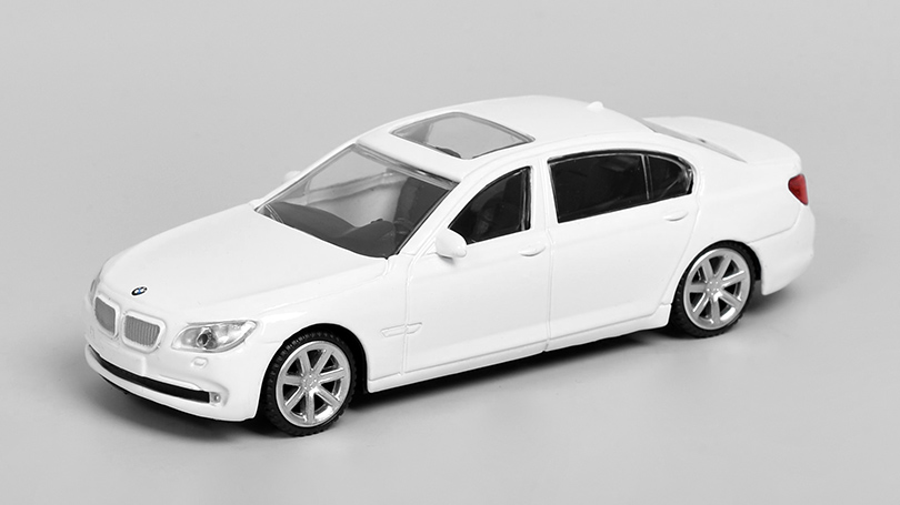 BMW 750 Li 1:43 - Rastar