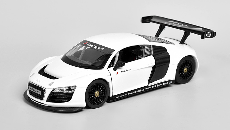 Audi R8 LMS 1:24 - Rastar