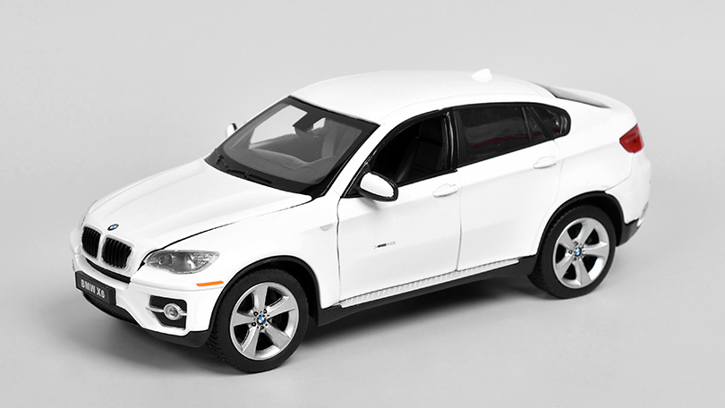 BMW X6 1:24 - Rastar