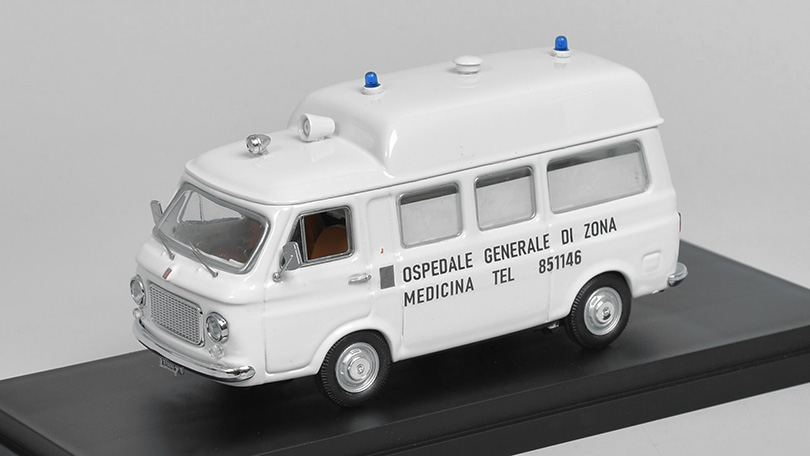 Fiat 238 Ambulance Bologna Hlavní Nádraží  1:43 - Rio Models