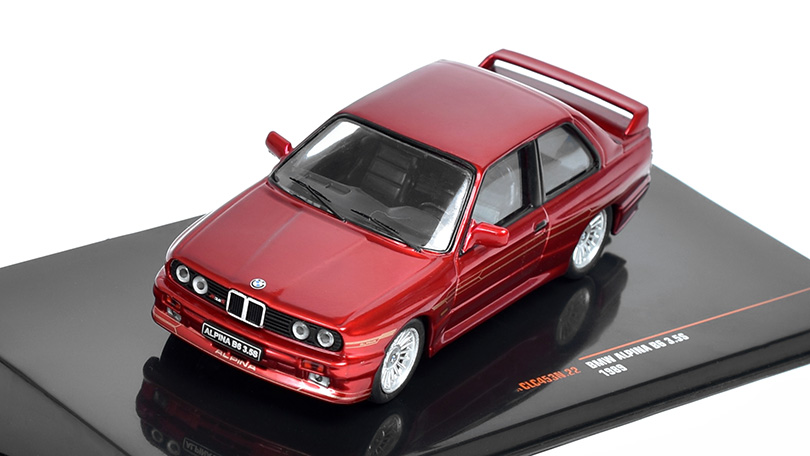 BMW Alpina B6 3.5S 1989 1:43 - IXO Models 