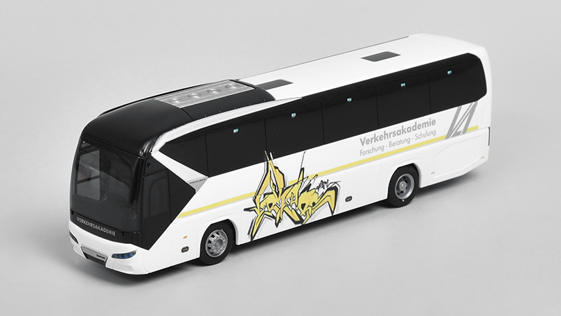 Neoplan Tourliner Dopravní akademie 1:87 - Rietze Auto Modelle