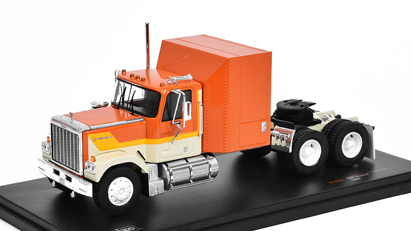 GMC General 1980 1:43 - IXO Models 