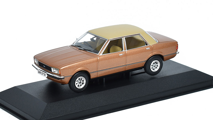 Ford Cortina MKiV 1:43 - CORGI