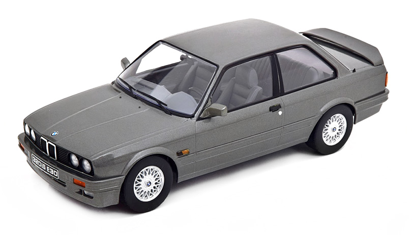 BMW 3-series 320iS E30 Italo M3 1989 1:18 - KK-Scale