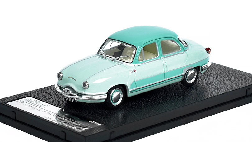 Panhard Dyna Z12 1957 Grand Standing 1:43 - VITESSE