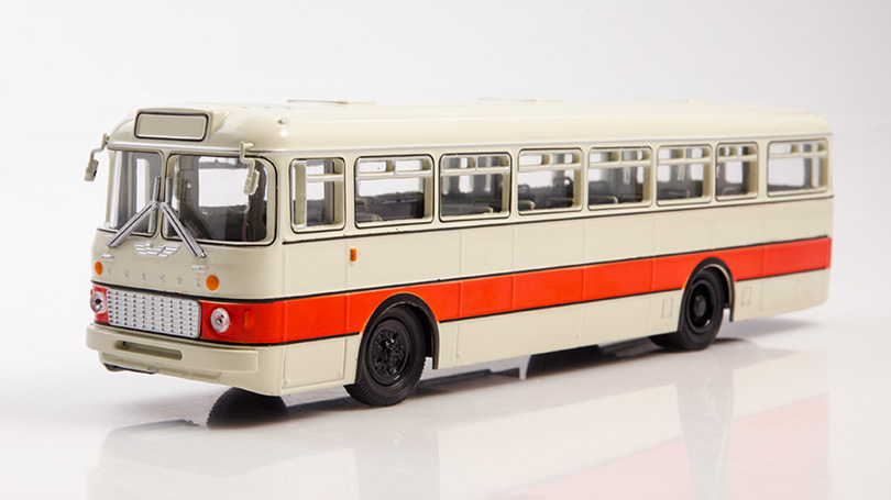 IKARUS-556 1:43 - MODIMIO - Naše autobusy časopis s modelem #38