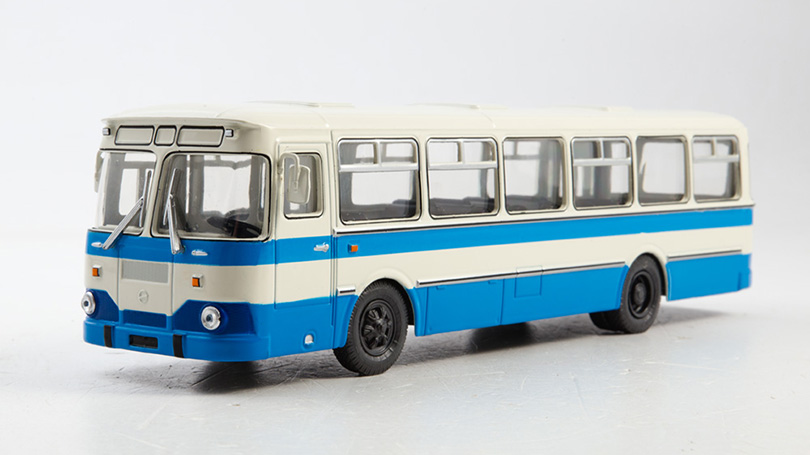 LIAZ-677M 1:43 - Sovetskij avtobus 