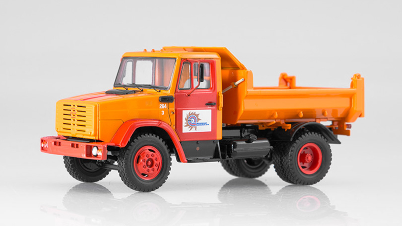 ZIL-MMZ-45085 1:43 - SSM