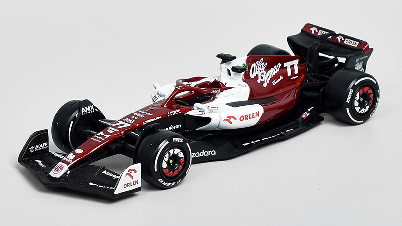 Alfa Romeo F1 C42 Orlen Racing #77 2022 1:43 - Bburago