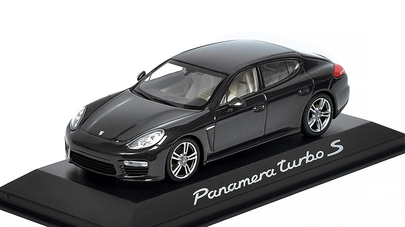 Porsche Panamera Turbo S 2013 1:43 - Minichamps