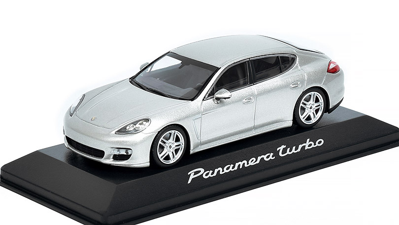 Porsche Panamera Turbo 2009 1:43 - Minichamps