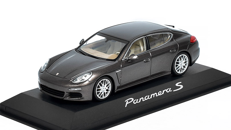 Porsche Panamera S 2013 1:43 - Minichamps