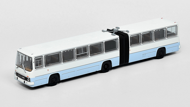 Ikarus 280.02 1972 bílá / modrá 1:87 - Brekina