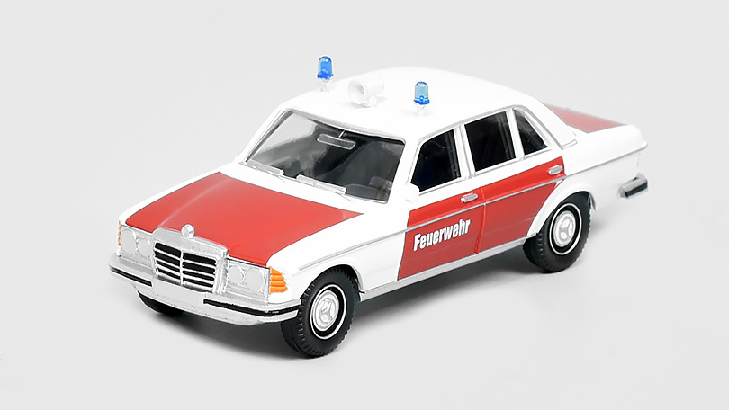 Mercedes 240 D Hasiči 1:87 - Wiking