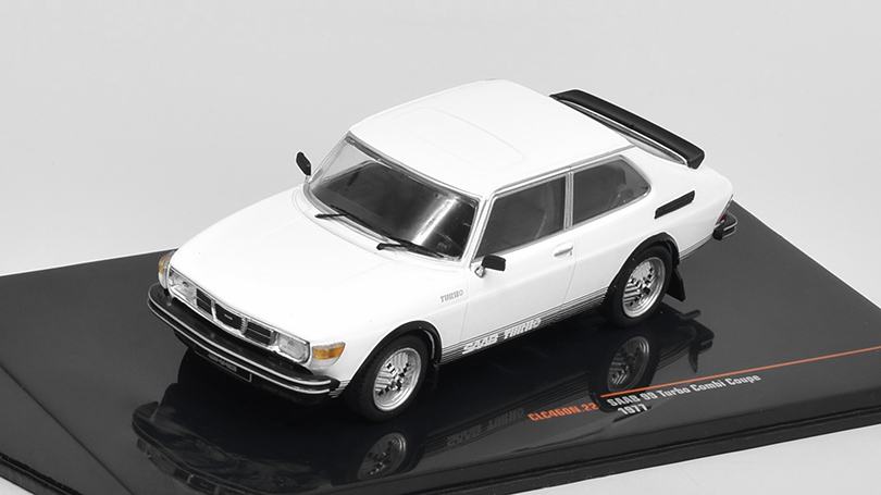 Saab 99 Turbo Combi Coupe 1977 1:43 - IXO Models 