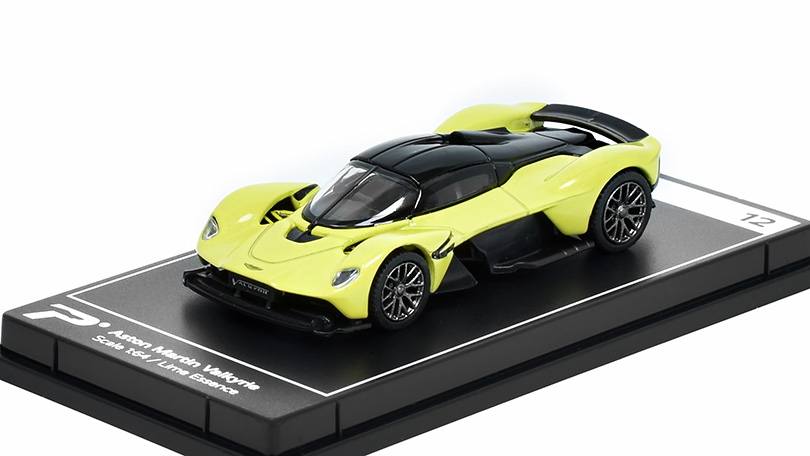 Aston Martin Valkyrie 2021 1:64 - PosterCars