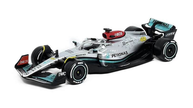 Mercedes-AMG F1 W13 E Performance #44 1:43 - Bburago