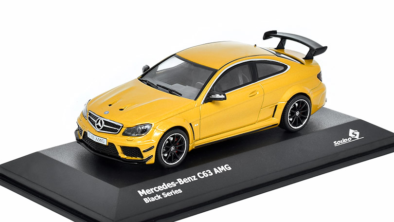 Mercedes-Benz C63 AMG V8 2012 1:43 - Solido 