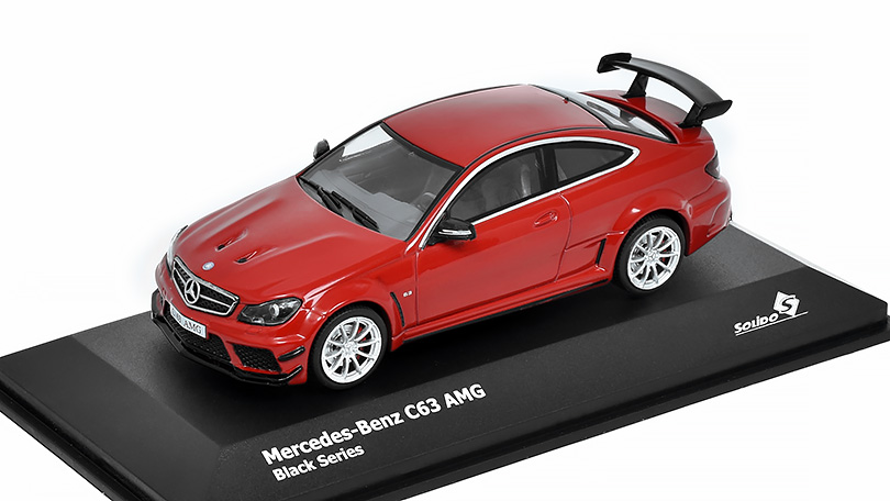 Mercedes-Benz C63 AMG V8 2012 1:43 - Solido