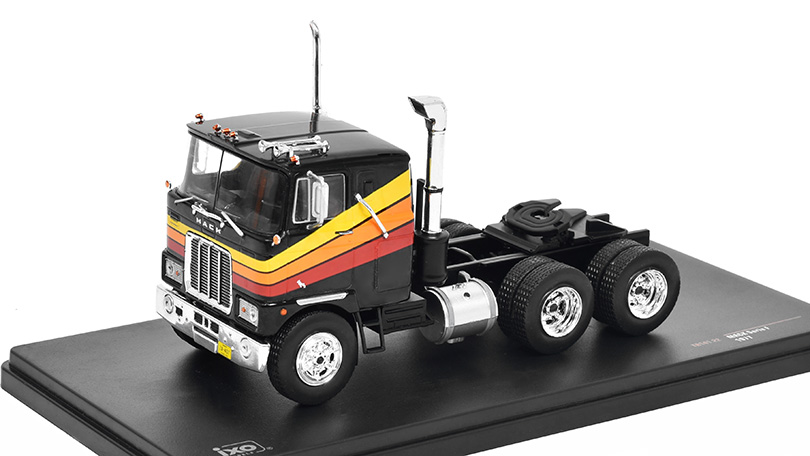 Mack F-Series 1977 1:43 - IXO Models