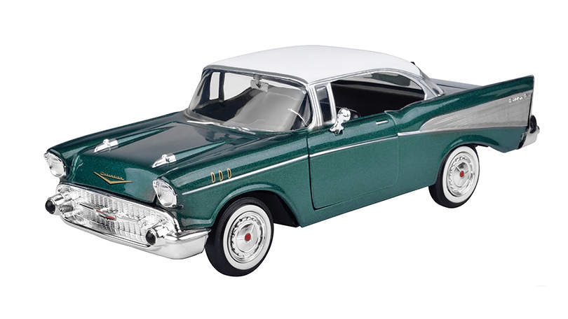 Chevrolet Bel Air Hardtop 1957 1:24 - MOTORMAX 