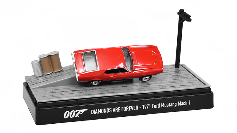 Ford Mustang Mach 1 1971 James Bond Collection 1:64 - MotorMax