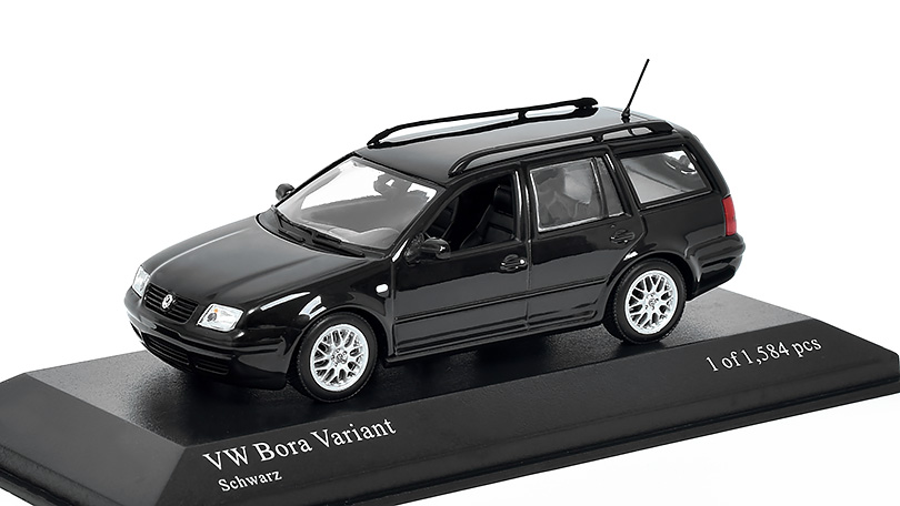 Volkswagen Bora Variant 1999 1:43 - Minichamps 