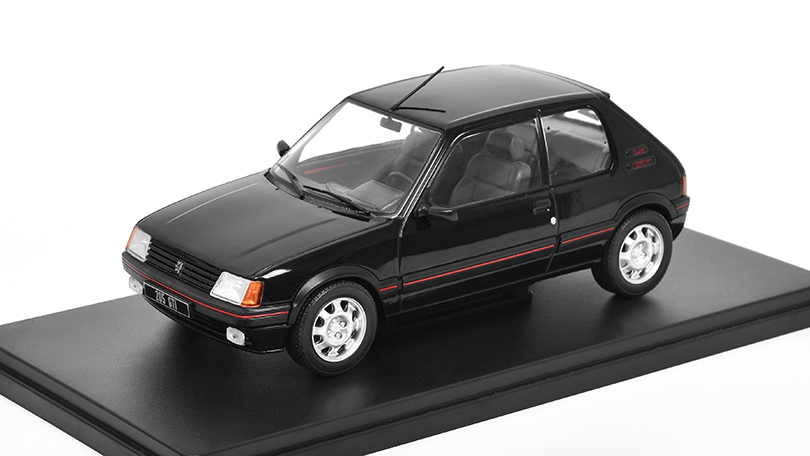 Peugeot 205 GTI 1:24 - WhiteBox 