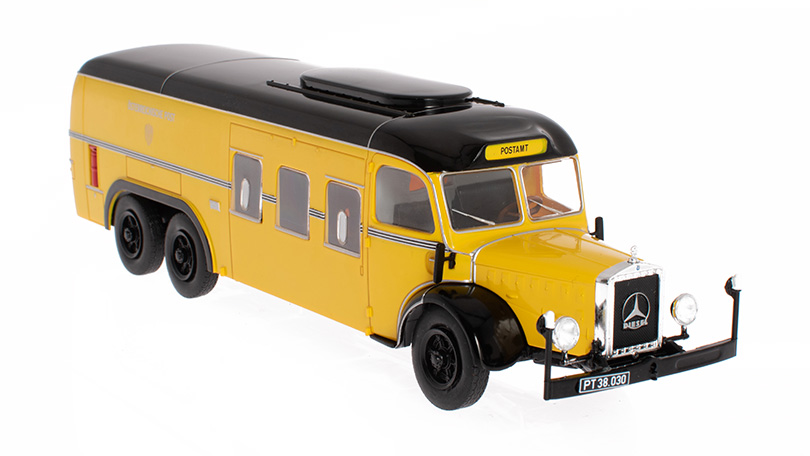 Mercedes-Benz O 10000 1938 1:43 - Hachette časopis s modelem