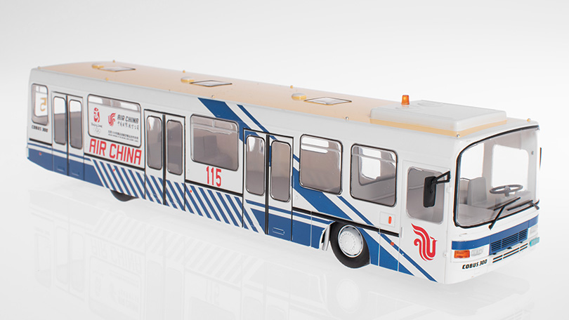 COBUS 3000 Airport Bus 1992 Air China 1:43 - Hachette časopis s modelem