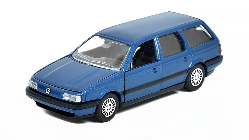 Volkswagen Passat Variant 1:43 - Schabak Modell - Model ze sbírky