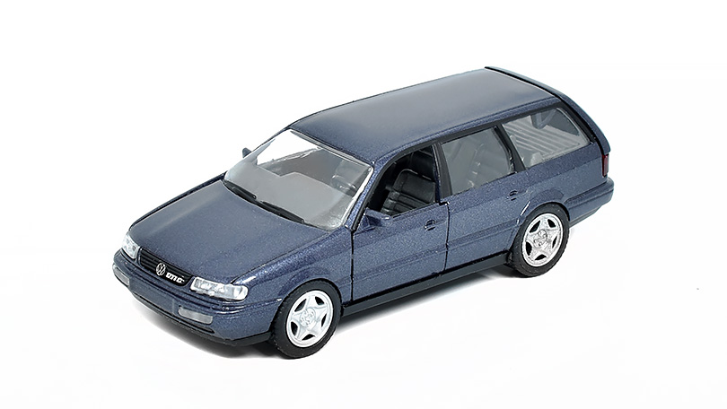 Volkswagen Passat Variant 1:43 - Schabak Modell - Model ze sbírky