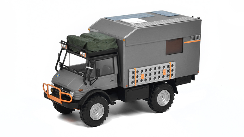 Mercedes-Benz Unimog Karavan 1:43 - Ručně upravený model