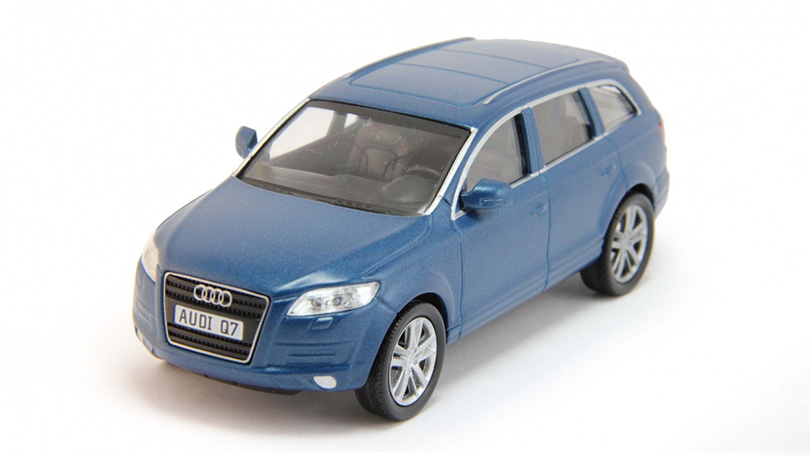 Audi Q7 1:43 - Superauta časopis s modelem #29