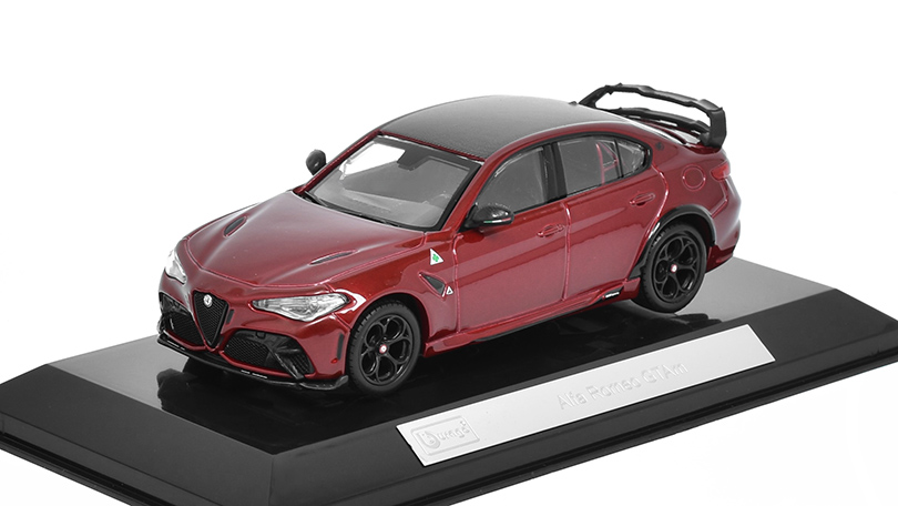 Alfa Romeo GTAm 2020 červená 1:43 - Bburago