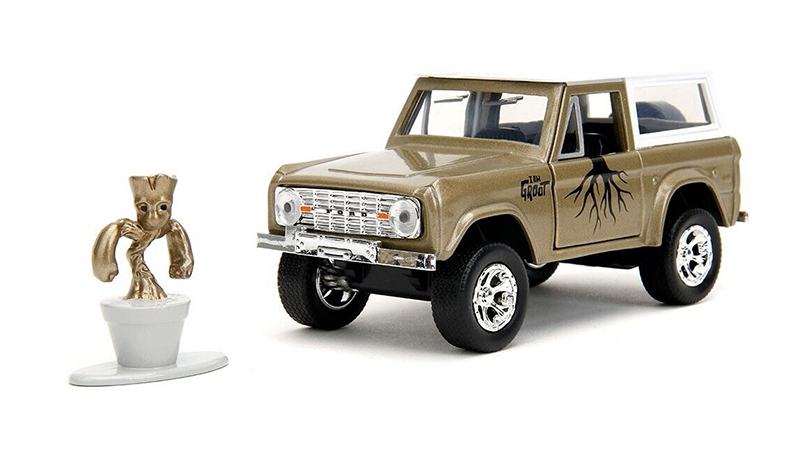 Ford Bronco 1973 s figurkou Groota 1:32 - Jada Toys