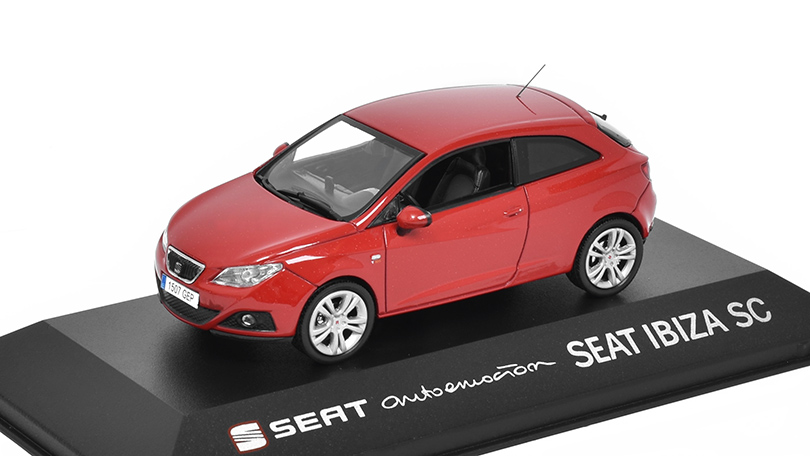 Seat Ibiza SC červená 1:43 - Auto Emotion Seat Collection